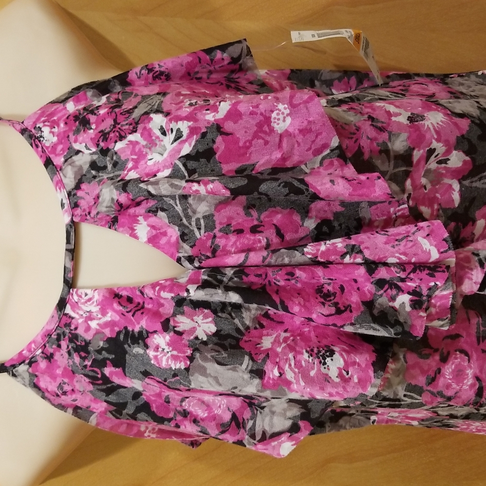 INC Keyhole Ruffle Top Small NWT - Picture 3 of 6